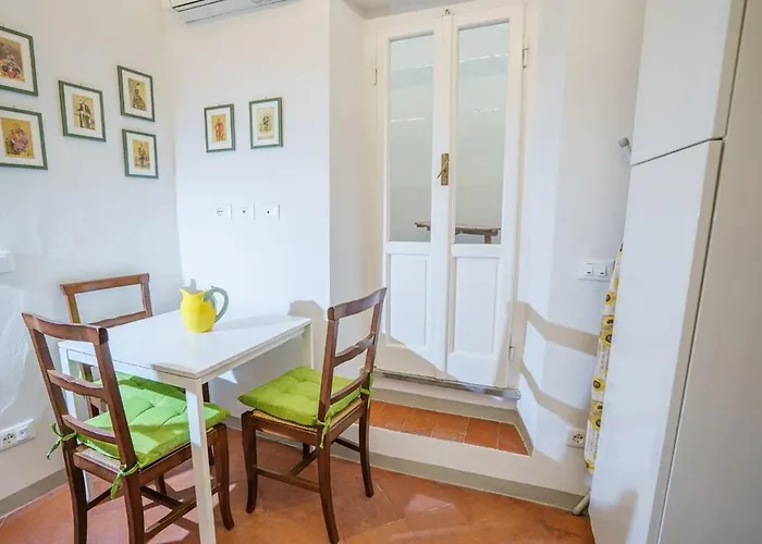 By Ponte Vecchio Apartament *